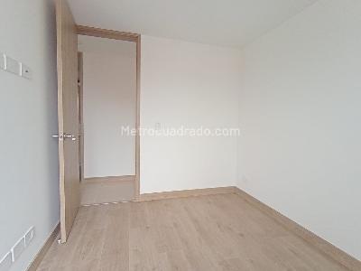 Apartamento de 3 alcobas en venta en Laureles, Medellín, 84 m² · foto 12 de 16