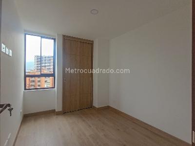 Apartamento de 3 alcobas en venta en Laureles, Medellín, 84 m² · foto 13 de 16