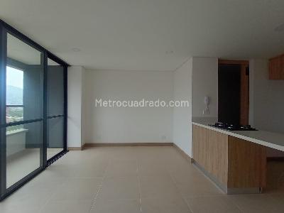 Apartamento de 3 alcobas en venta en Laureles, Medellín, 84 m² · foto 2 de 16