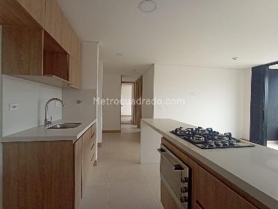 Apartamento de 3 alcobas en venta en Laureles, Medellín, 84 m² · foto 7 de 16