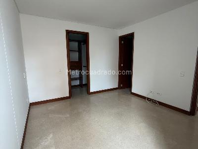 Apartamento de 2 alcobas en arriendo en Laureles, Medellín, 88 m² · foto 12 de 17