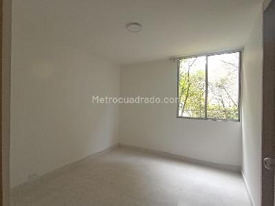 Apartamento de 3 alcobas en venta en Laureles, Medellín, 95 m² · foto 11 de 19