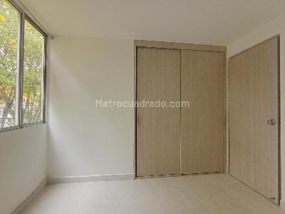 Apartamento de 3 alcobas en venta en Laureles, Medellín, 95 m² · foto 12 de 19