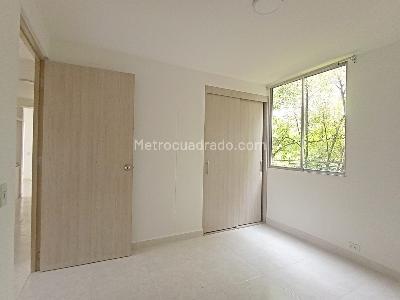 Apartamento de 3 alcobas en venta en Laureles, Medellín, 95 m² · foto 15 de 19