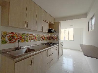 Apartamento de 3 alcobas en venta en Laureles, Medellín, 95 m² · foto 5 de 19