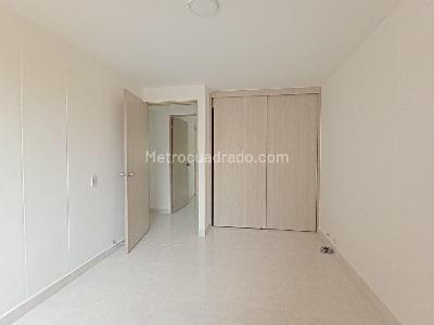 Apartamento de 3 alcobas en venta en Laureles, Medellín, 95 m² · foto 8 de 19