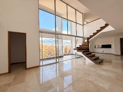 Apartamento de 4 alcobas en venta en Laureles, Medellín, 225 m² · foto 5 de 19