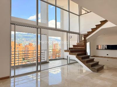 Apartamento de 4 alcobas en venta en Laureles, Medellín, 225 m² · foto 6 de 19