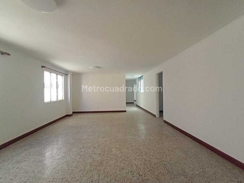 Apartamento en Arriendo, LAURELES, Medellín