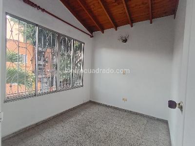 Apartamento de 5 alcobas en venta en Laureles, Medellín, 140 m² · foto 12 de 20