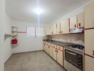Apartamento de 5 alcobas en venta en Laureles, Medellín, 140 m² · foto 5 de 20