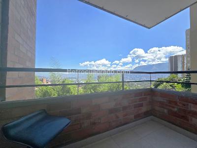 Apartamento de 3 alcobas en venta en La Hondonada, Medellín, 68 m² · foto 15 de 16