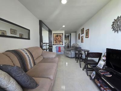 Apartamento de 3 alcobas en venta en La Hondonada, Medellín, 68 m² · foto 2 de 16