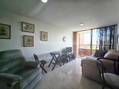 Apartamento de 3 alcobas en venta en La Hondonada, Medellín, 68 m² · foto 4 de 16