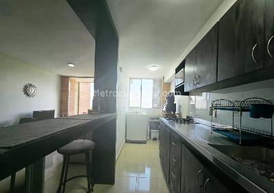 Apartamento de 3 alcobas en venta en La Hondonada, Medellín, 68 m² · foto 5 de 16