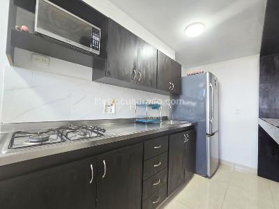 Apartamento de 3 alcobas en venta en La Hondonada, Medellín, 68 m² · foto 6 de 16