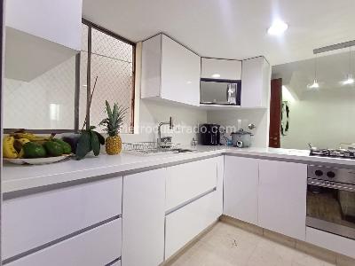Apartamento de 3 alcobas en venta en La Castellana, Medellín, 118 m² · foto 11 de 20