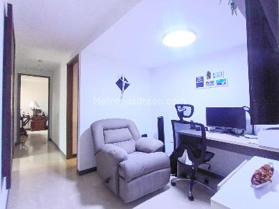 Apartamento de 3 alcobas en venta en La Castellana, Medellín, 118 m² · foto 12 de 20