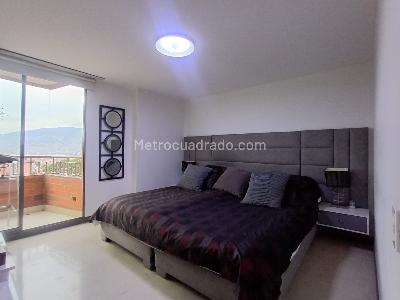 Apartamento de 3 alcobas en venta en La Castellana, Medellín, 118 m² · foto 15 de 20