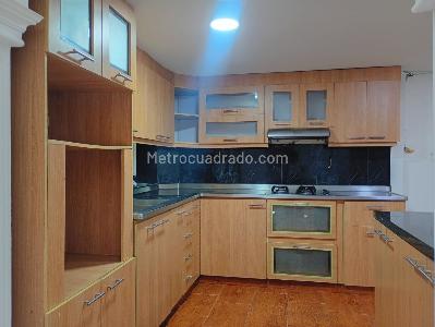 Casa de 5 alcobas en venta en Santa Teresita, Medellín, 204 m² · foto 16 de 20