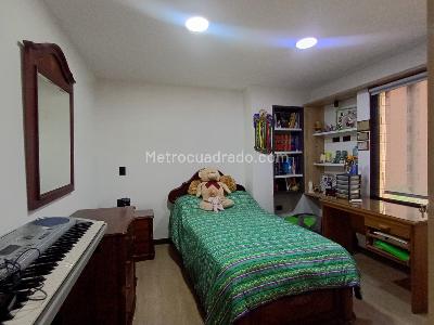 Apartamento de 2 alcobas en venta en Laureles, Medellín, 65 m² · foto 15 de 20