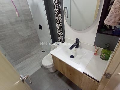 Apartamento de 2 alcobas en venta en Laureles, Medellín, 65 m² · foto 18 de 20