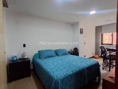 Apartamento de 2 alcobas en venta en Laureles, Medellín, 65 m² · foto 9 de 20