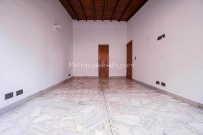 Apartamento de 4 alcobas en venta en Laureles, Medellín, 210 m² · foto 11 de 20