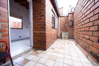 Apartamento de 4 alcobas en venta en Laureles, Medellín, 210 m² · foto 19 de 20