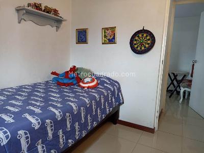 Apartamento de 3 alcobas en venta en El Rincón, Medellín, 67 m² · foto 9 de 14