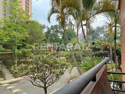 Casa en venta en Intermedia, Envigado · foto 10 de 17