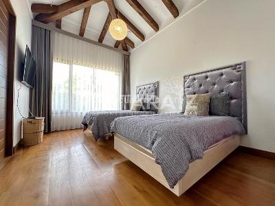 Casa de 4 alcobas en arriendo en Llano Grande Cabeceras, Medellín, 400 m² · foto 7 de 20