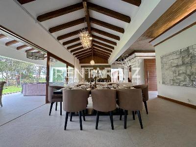 Casa de 4 alcobas en arriendo en Llano Grande Cabeceras, Medellín, 400 m² · foto 13 de 20