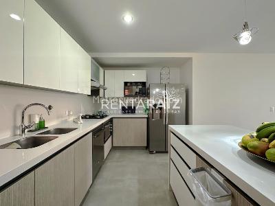 Apartamento de 3 alcobas en venta en Loma De Las Brujas, Envigado, 157 m² · foto 7 de 20