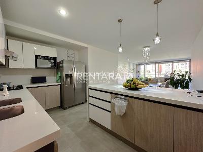 Apartamento de 3 alcobas en venta en Loma De Las Brujas, Envigado, 157 m² · foto 8 de 20