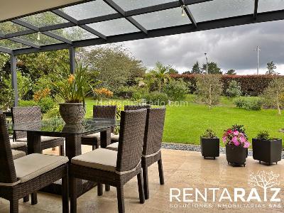 Casa de 3 alcobas en venta en Alto De Palmas, Envigado, 364 m² · foto 3 de 20