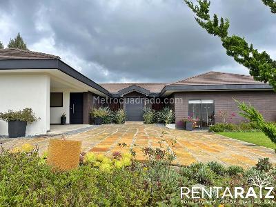 Casa de 3 alcobas en venta en Alto De Palmas, Envigado, 364 m² · foto 7 de 20