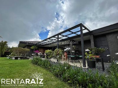 Casa de 3 alcobas en venta en Alto De Palmas, Envigado, 364 m² · foto 11 de 20