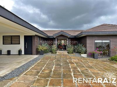 Casa de 3 alcobas en venta en Alto De Palmas, Envigado, 364 m² · foto 12 de 20