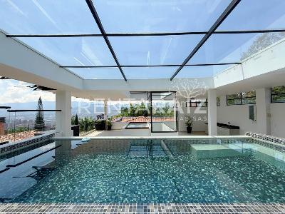 Casa de 5 alcobas en venta en El Poblado, Medellín, 900 m² · foto 3 de 20