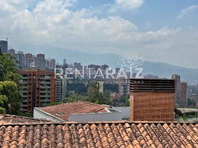 Casa de 5 alcobas en venta en El Poblado, Medellín, 900 m² · foto 8 de 20