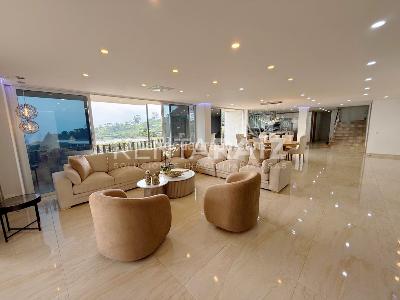 Casa de 5 alcobas en venta en Las Palmas, Medellín, 587 m² · foto 12 de 20