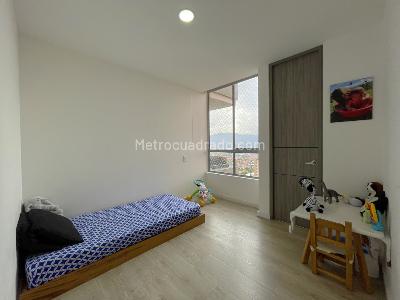 Apartamento de 3 alcobas en venta en Cumbres, Envigado, 140 m² · foto 9 de 17