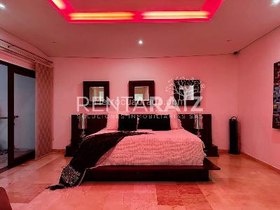 Casa de 4 alcobas en arriendo en Loma De Los Parra, Medellín, 340 m² · foto 16 de 20