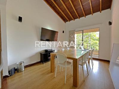 Casa de 3 alcobas en arriendo en San Lucas, Medellín, 243 m² · foto 10 de 20