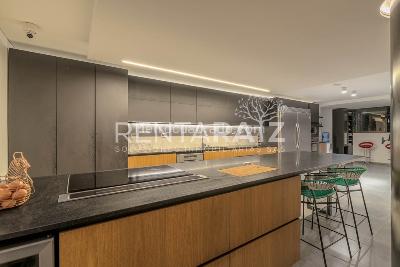 Apartamento de 4 alcobas en venta en El Poblado, Medellín, 370 m² · foto 2 de 14