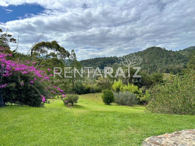 4BR House in El Retiro (400 m²) - 3