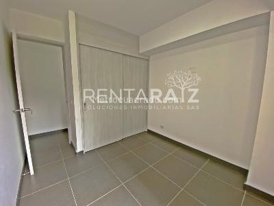 Apartamento de 3 alcobas en venta en Las Lomitas, Sabaneta, 91 m² · foto 15 de 17