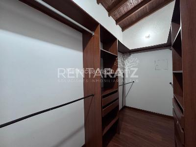 Casa de 3 alcobas en venta en Loma Del Chocho, Envigado, 247 m² · foto 7 de 20