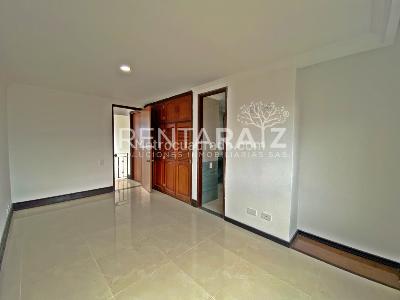 Apartamento de 4 alcobas en venta en Belen Loma De Los Bernal, Medellín, 156 m² · foto 19 de 20